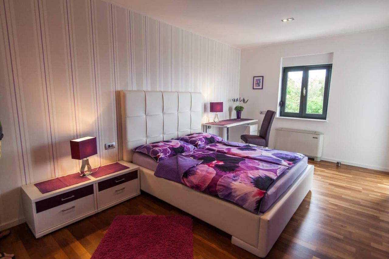 Villa Rina - Luxury Holiday Home Crikvenica Bagian luar foto
