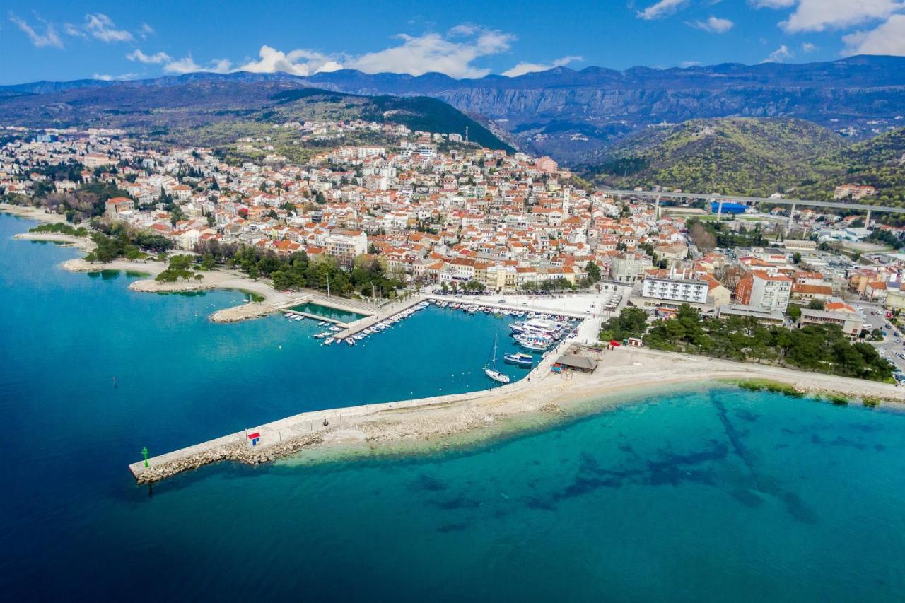 Villa Rina - Luxury Holiday Home Crikvenica Bagian luar foto