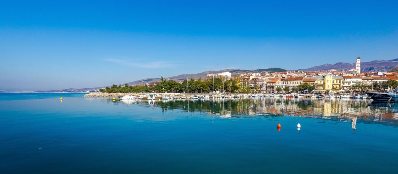 Villa Rina - Luxury Holiday Home Crikvenica Bagian luar foto